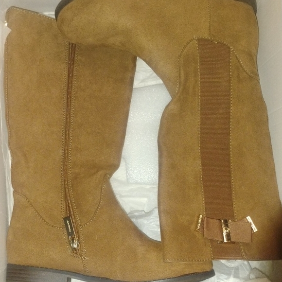 MICHAEL Michael Kors Tan Knee-High Boots - Picture 4 of 4